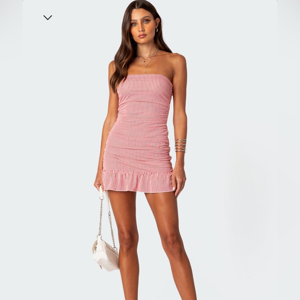 Edikted Pink Strapless Dress